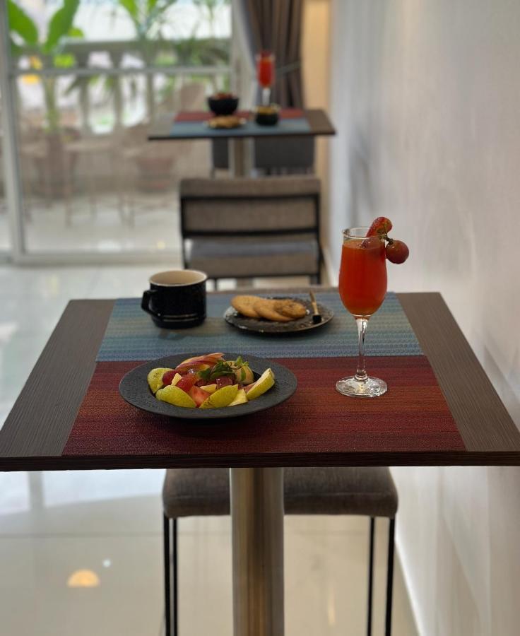 Guided Hospitality - Luxury Accommodations Lagos Exterior foto